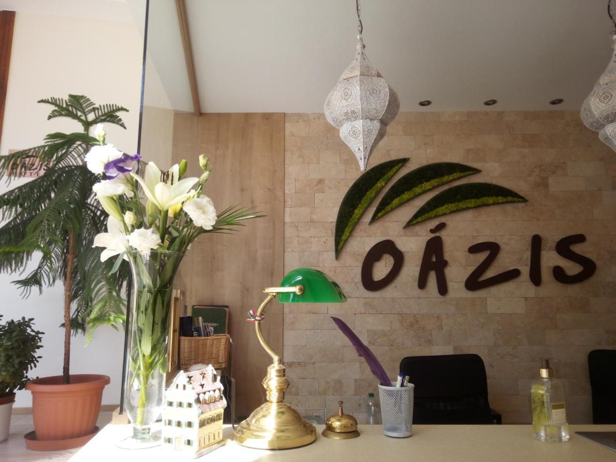 Oazis Hotel*** Надьканіжа Екстер'єр фото
